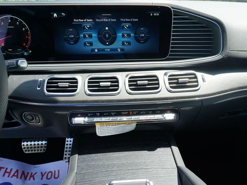 New 2026 Mercedes-Benz GLS 450 4MATIC image 30