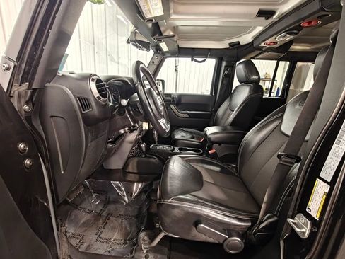 Used 2017 Jeep Wrangler Unlimited Sport AWD/4WD image 19