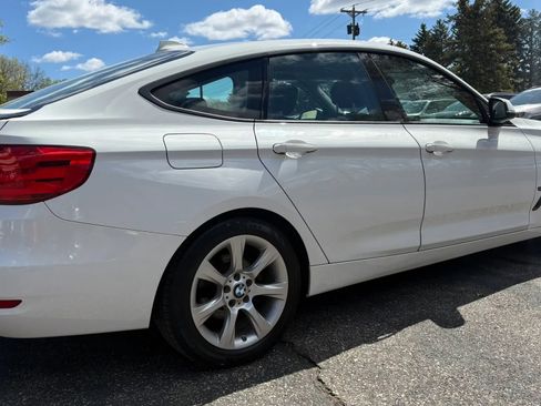 Used 2015 BMW 328i Gran Turismo xDrive AWD/4WD image 10
