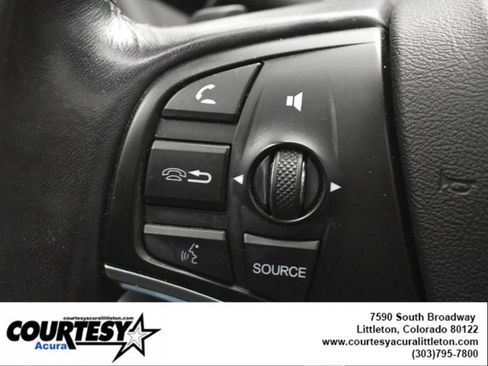 Used 2017 Acura MDX SH-AWD image 10