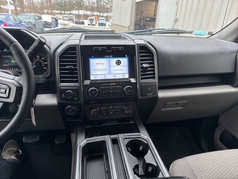 Certified 2018 Ford F150 XLT w/ Equipment Group 302A Luxury image 21