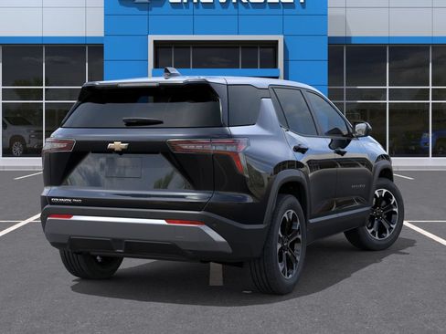 New 2026 Chevrolet Equinox LT w/ Convenience Package II AWD/4WD image 4