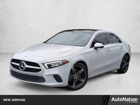 Used 2021 Mercedes-Benz A 220 image 1