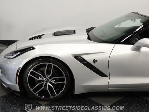 Used 2015 Chevrolet Corvette Stingray Coupe w/ 2LT Preferred Equipment Group image 22