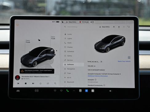 Used 2023 Tesla Model 3 Standard Range RWD image 10