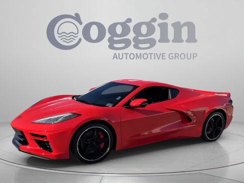 Used 2024 Chevrolet Corvette Stingray Preferred Cpe w/ Z51 Performance Package RWD image 1