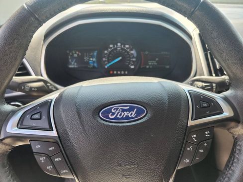 Used 2019 Ford Edge SEL w/ Equipment Group 201A FWD image 22