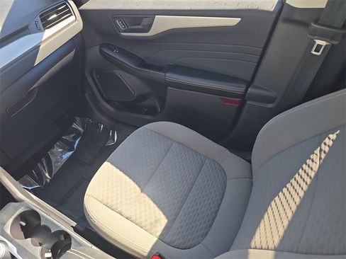 Used 2022 Ford Escape SE w/ Convenience Package image 14