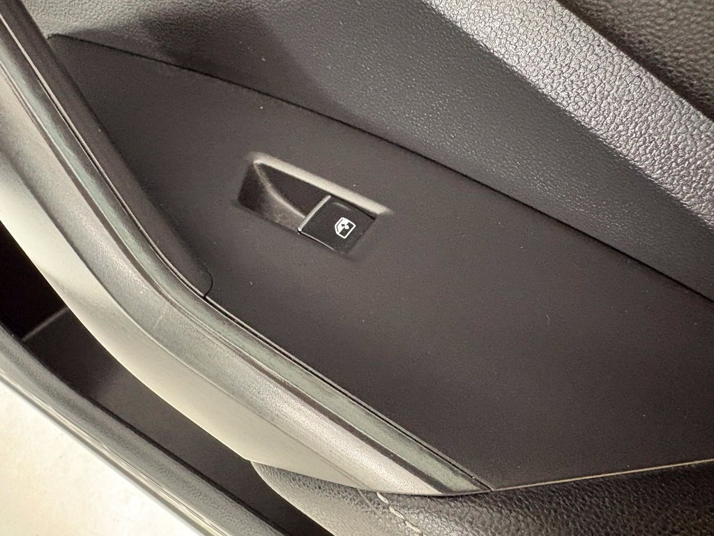 Used 2022 Volkswagen Jetta S FWD image 13
