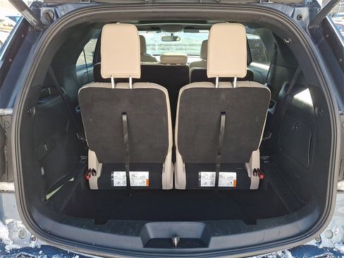 Used 2019 Ford Explorer XLT w/ Equipment Group 202A image 29