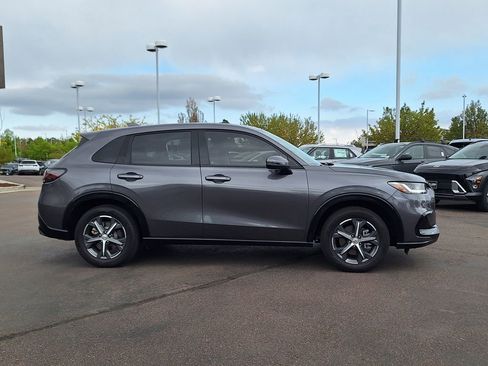Used 2025 Honda HR-V EX-L image 2