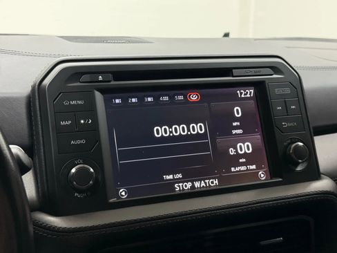 Used 2019 Nissan GT-R Premium w/ Premium Interior Package image 27