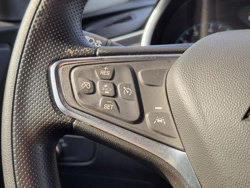 Used 2025 Chevrolet Malibu LT FWD image 13