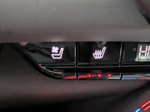 Used 2023 Chevrolet Camaro SS w/ Redline Edition image 28