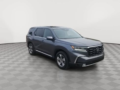 Used 2023 Honda Pilot EX-L image 2