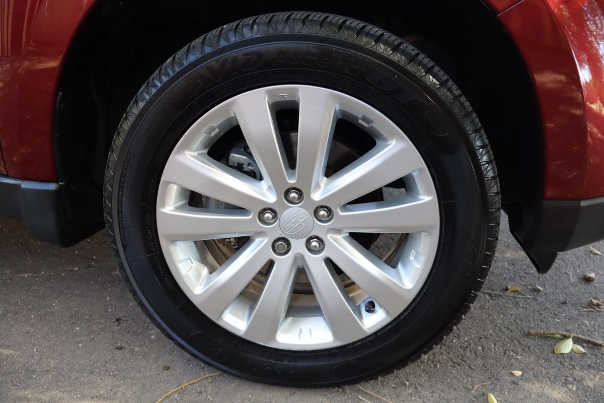 Used 2013 Subaru Forester 2.5X Limited AWD/4WD image 45