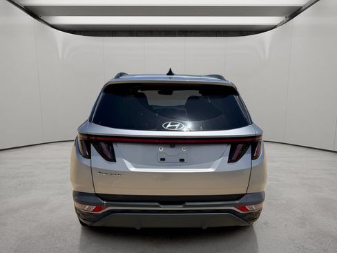 Used 2023 Hyundai Tucson SEL FWD image 4