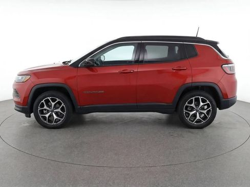 Used 2025 Jeep Compass Limited AWD/4WD image 6