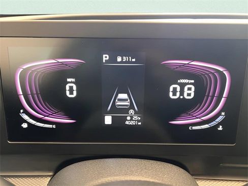 Used 2024 Kia Sportage LX image 15