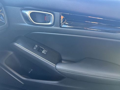 Used 2024 Honda Civic Touring image 18