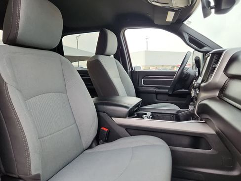 Used 2024 RAM 2500 Big Horn w/ Off Road Package image 18