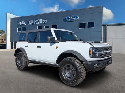 New 2025 Ford Bronco Badlands w/ Sasquatch Package
