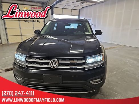 Used 2019 Volkswagen Atlas SEL Premium image 3