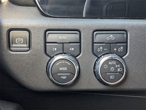 Used 2022 GMC Sierra 1500 Elevation image 28