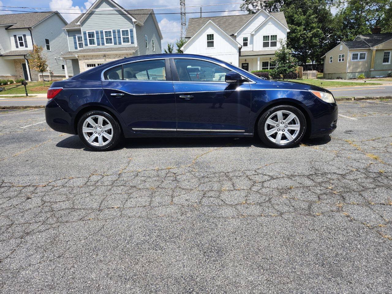 Used 2011 Buick LaCrosse CXL FWD image 18