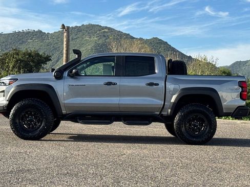 Certified 2024 Chevrolet Colorado ZR2 w/ ZR2 Bison Edition AWD/4WD image 7