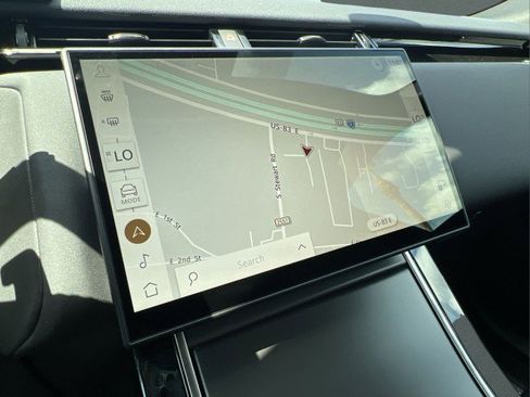 New 2026 Land Rover Range Rover Velar S image 27