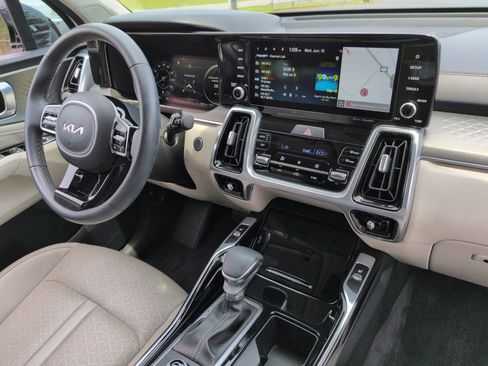 Used 2023 Kia Sorento SX FWD image 36