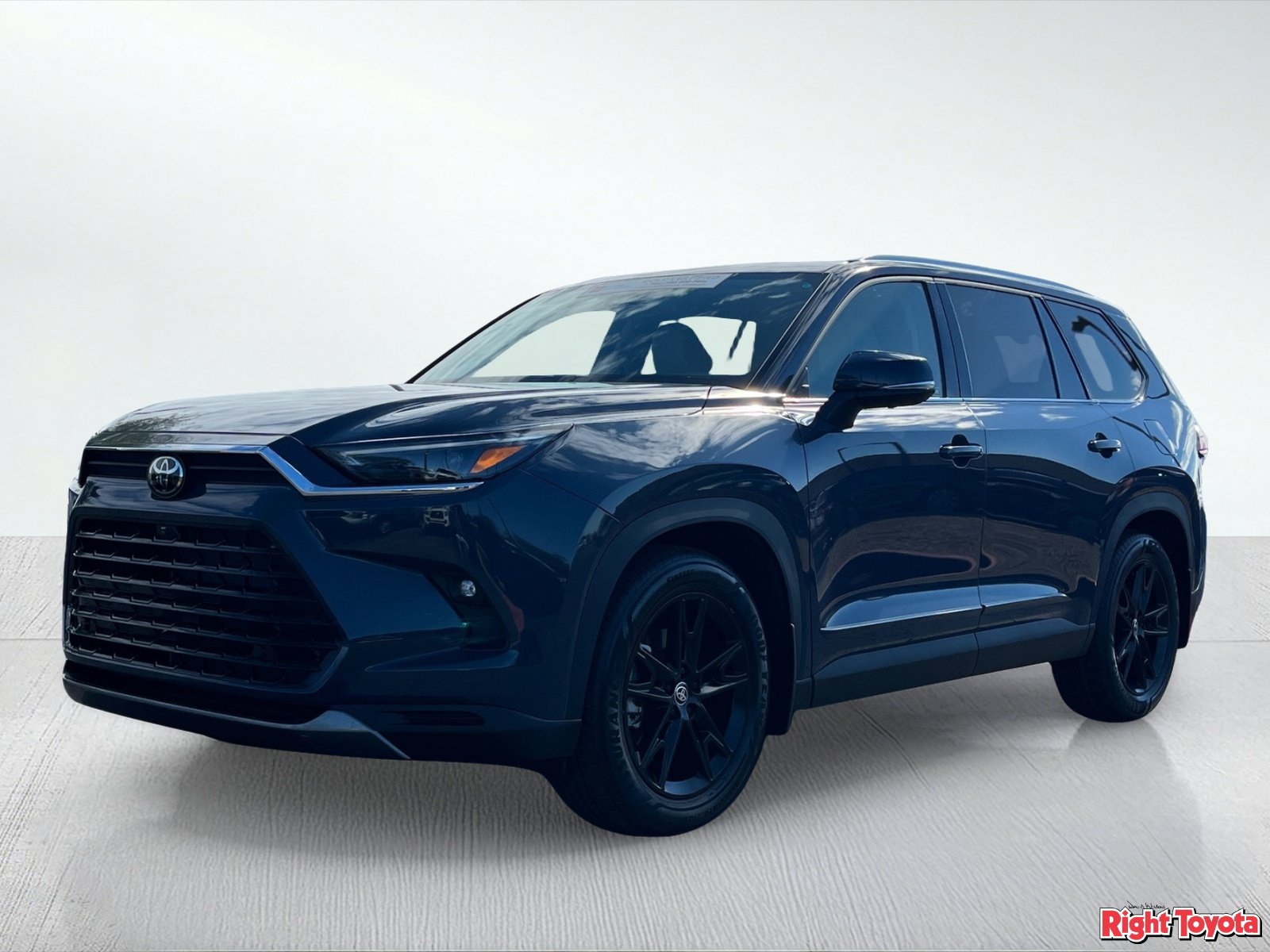 Certified 2025 Toyota Grand Highlander AWD image 2