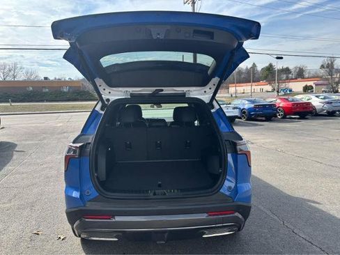New 2025 Chevrolet Equinox ACTIV FWD image 11