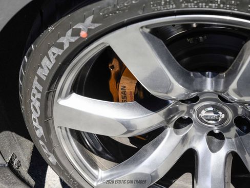 Used 2011 Nissan GT-R Premium AWD/4WD image 72