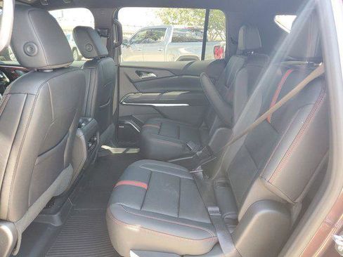 New 2026 Chevrolet Traverse RS w/ LPO, Floor Liner Package image 16