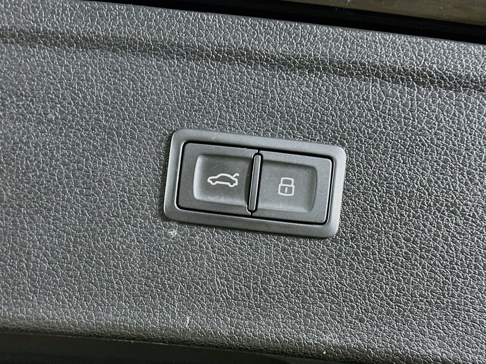 Used 2023 Audi Q5 Premium Plus AWD/4WD image 39