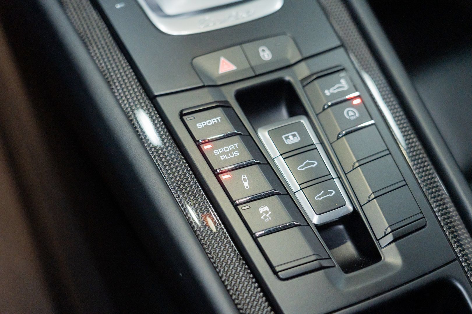 Used 2014 Porsche 911 Turbo AWD/4WD image 54