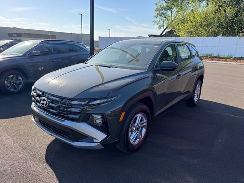 New 2026 Hyundai Tucson SE AWD/4WD image 2