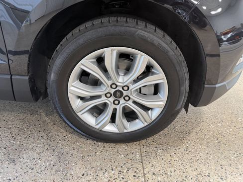 Used 2023 Ford Edge Titanium w/ Cargo Accessory Package AWD/4WD image 6