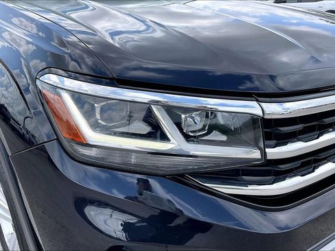 Used 2021 Volkswagen Atlas SE image 30