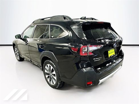 Certified 2023 Subaru Outback Limited image 7