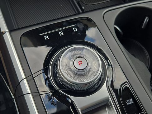 New 2026 Kia Carnival SX image 24