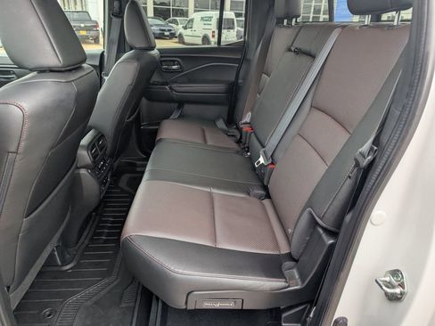 Certified 2024 Honda Ridgeline Black Edition image 34