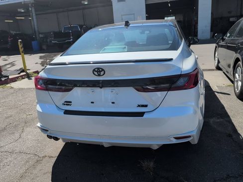 Used 2025 Toyota Camry XSE AWD/4WD image 5