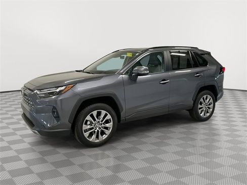 Used 2025 Toyota RAV4 Limited image 7