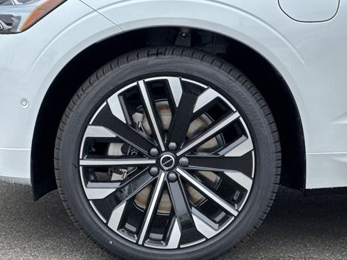 New 2026 Volvo XC60 T8 Ultra w/ Protection Package Premier AWD/4WD image 33