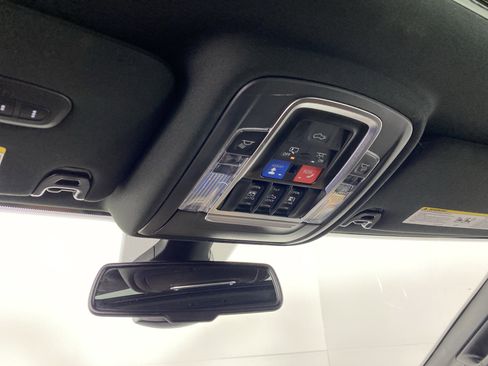 Used 2022 RAM 3500 Limited image 30