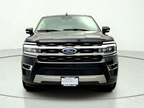 Used 2024 Ford Expedition Limited RWD image 2