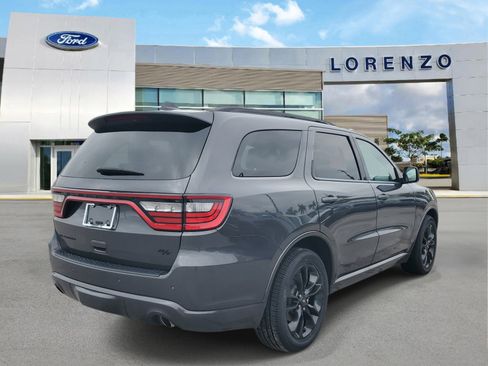 Used 2024 Dodge Durango R/T RWD image 5